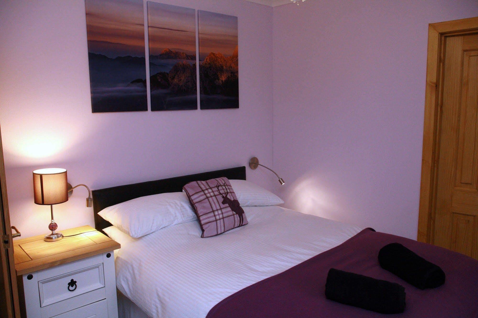 Glenlochy Nevis Bridge Apartments Fort William Eksteriør billede